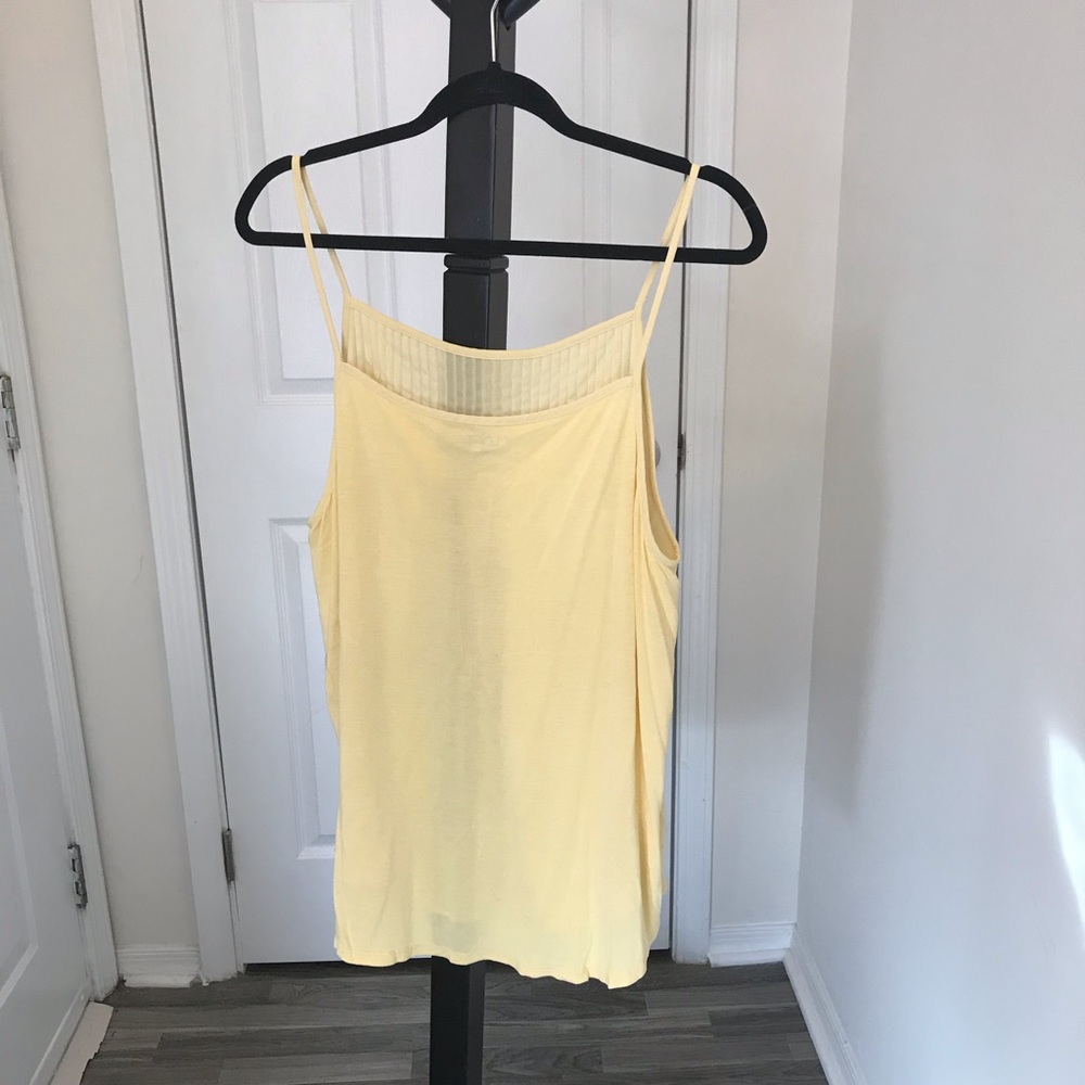 Loft Yellow tank - Picture 13 of 16